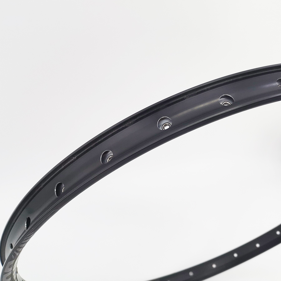 SUNRingle DUROC 30/35/40/50/SD - Mountain Biking Xc recensione e prezzo