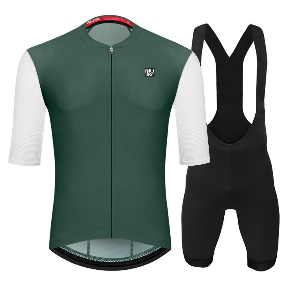 Set di abbigliamento da ciclis - Mountain Biking Youth recensione e prezzo